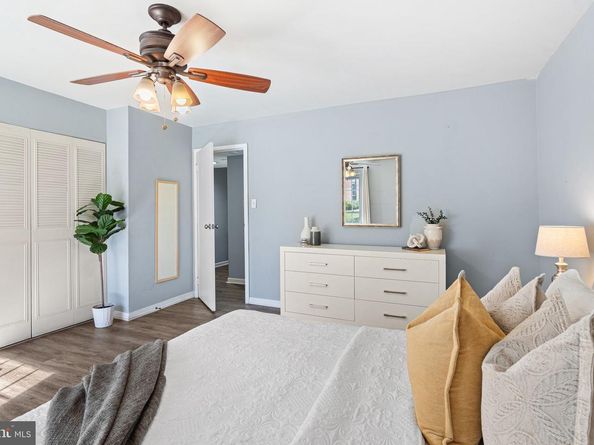 4000 Gypsy Lane 327, Philadelphia PA 19129