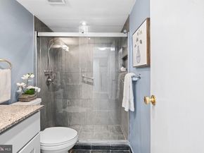 4000 Gypsy Lane 327, Philadelphia PA 19129