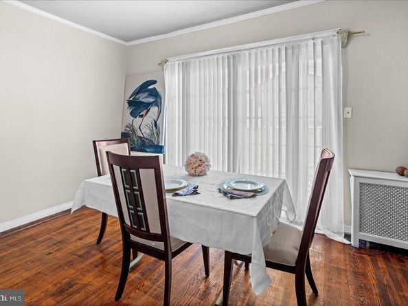 908 Yeadon Avenue, Lansdowne PA 19050