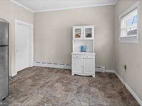 908 Yeadon Avenue, Lansdowne PA 19050