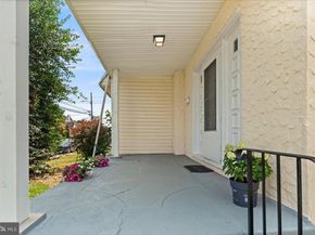 908 Yeadon Avenue, Lansdowne PA 19050