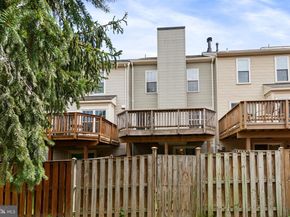 22025 Guilford Station Terrace, Sterling VA 20166