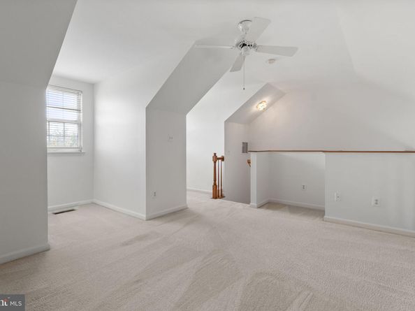 22025 Guilford Station Terrace, Sterling VA 20166