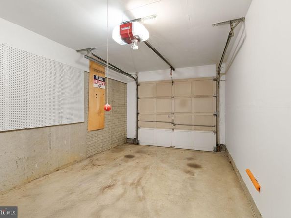 22025 Guilford Station Terrace, Sterling VA 20166