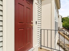 22025 Guilford Station Terrace, Sterling VA 20166