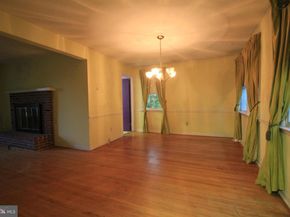 2949 Grisdale Road, Abington PA 19001