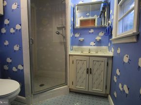 2949 Grisdale Road, Abington PA 19001