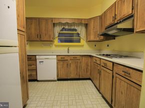 2949 Grisdale Road, Abington PA 19001