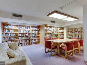 1800 Old Meadow Road 903, Mclean VA 22102