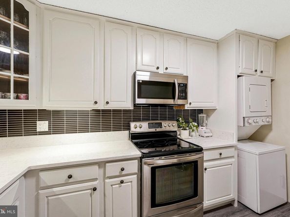 1800 Old Meadow Road 903, Mclean VA 22102
