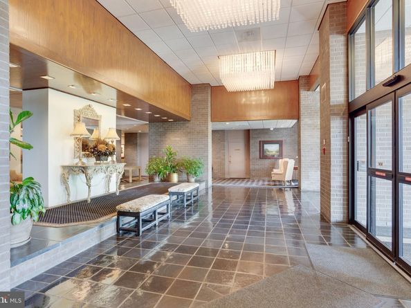 1800 Old Meadow Road 903, Mclean VA 22102
