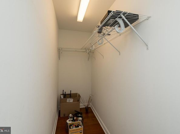 22 S Front Street 305, Philadelphia PA 19106