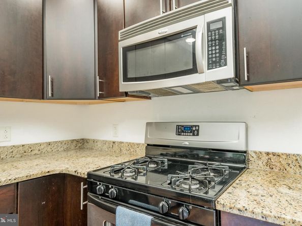 22 S Front Street 305, Philadelphia PA 19106