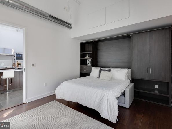 105-32 S 12TH Street PENTHOUSE 504, Philadelphia PA 19107