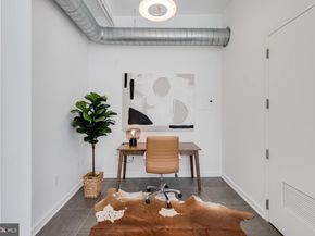 105-32 S 12TH Street PENTHOUSE 504, Philadelphia PA 19107