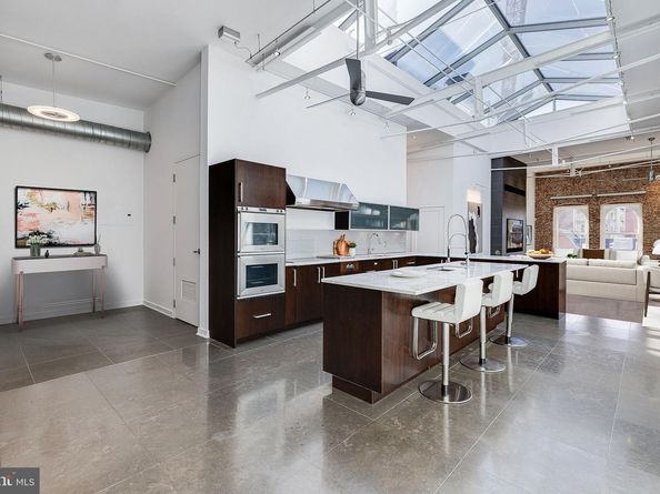 105-32 S 12TH Street PENTHOUSE 504, Philadelphia PA 19107