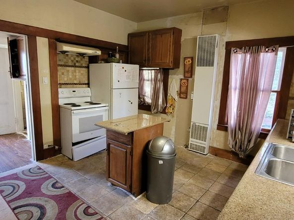 2335 Ransom Avenue, Oakland CA 94601