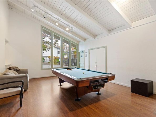 1417 Marchbanks Drive 4, Walnut Creek CA 94598