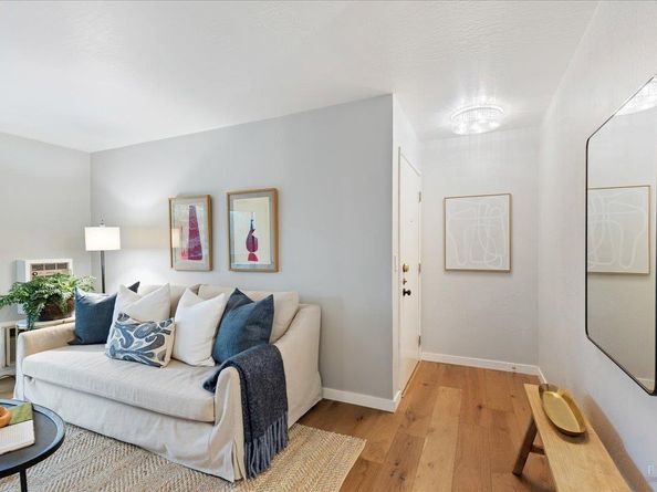 1417 Marchbanks Drive 4, Walnut Creek CA 94598