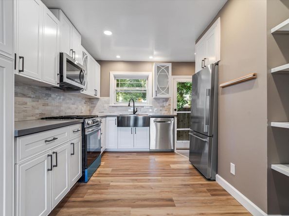 4538 Tulip Avenue, Oakland CA 94619