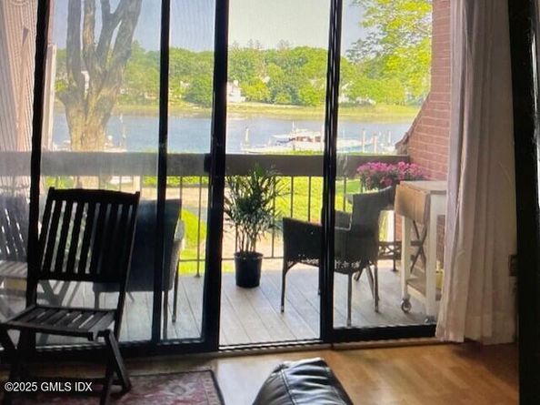 7 River Road 306, Cos Cob CT 06807