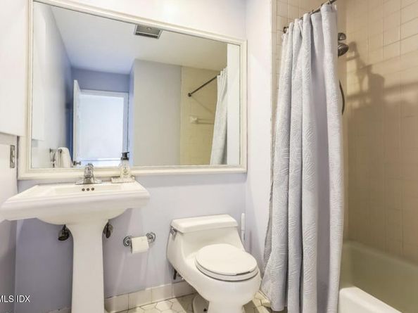 7 River Road 306, Cos Cob CT 06807