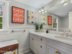 117 Blackwood Lane, Stamford CT 06903