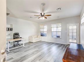 16100 S Great Oaks DR 102, Round Rock TX 78681