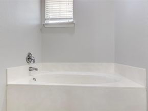 16100 S Great Oaks DR 102, Round Rock TX 78681