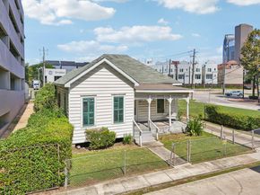 1106 Oneil ST, Houston TX 77019