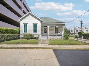 1106 Oneil ST, Houston TX 77019