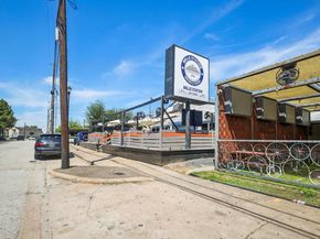 1106 Oneil ST, Houston TX 77019