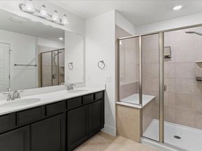 7411 Merrick LN 39, Austin TX 78745
