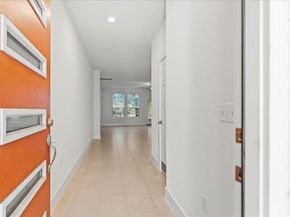 7411 Merrick LN 39, Austin TX 78745