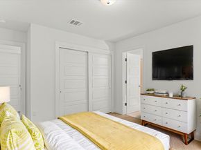 7411 Merrick LN 39, Austin TX 78745