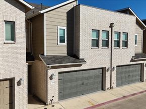 7411 Merrick LN 39, Austin TX 78745