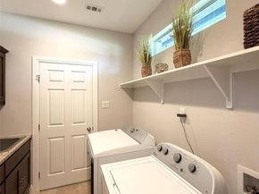 1902 Rowe LOOP, Pflugerville TX 78660