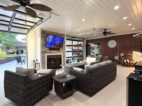 1902 Rowe LOOP, Pflugerville TX 78660