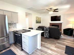 1902 Rowe LOOP, Pflugerville TX 78660