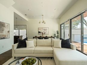 2017 Kinney Ave B, Austin TX 78704
