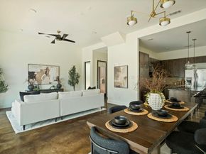 2017 Kinney Ave B, Austin TX 78704