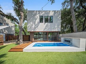 2017 Kinney Ave B, Austin TX 78704