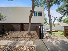 2017 Kinney Ave B, Austin TX 78704