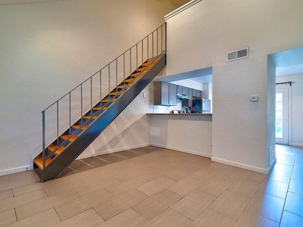 3465 Willowrun DR, Austin TX 78704