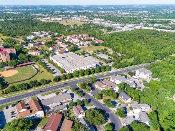 3465 Willowrun DR, Austin TX 78704