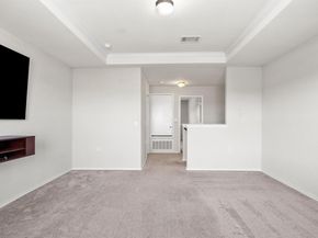 7001 Midlothian DR, Austin TX 78754