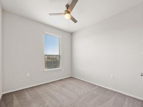 7001 Midlothian DR, Austin TX 78754