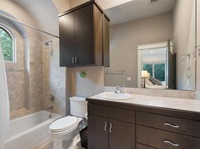 104 Sendera Bonita, Lakeway TX 78734