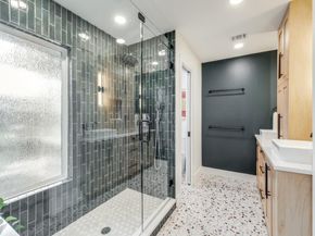 2209 Fair Oaks DR, Austin TX 78745