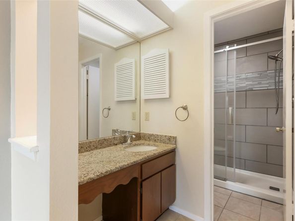 1407 W Braker LN B, Austin TX 78758